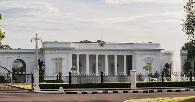 Ratusan Dosen Demo di Istana Negara, Tuntut Pemerintah Bayar Tunjangan Kinerja