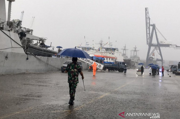 Panglima TNI Kunjungi Pulau Observasi WNI dari Kapal World Dream