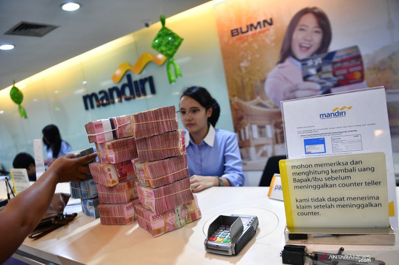 Restrukturisasi Kredit Capai Rp987,5 triliun