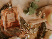 Perfume Layering, Tampil Percaya Diri dengan Memakai 2 Parfum 