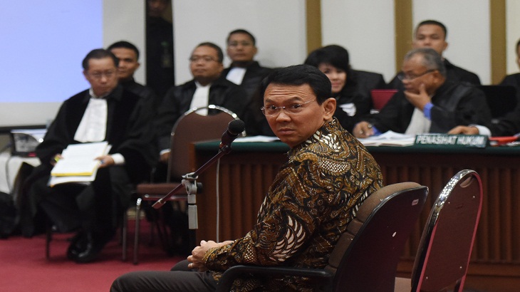  Ahok Tolak Keterangan Saksi yang Sudah Meninggal