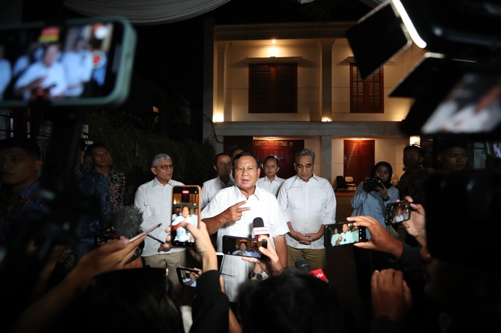 Prabowo Rayakan HUT ke-16 Gerindra