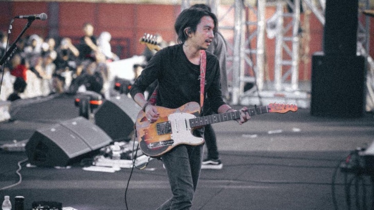 Fiersa Besari Luncurkan Album 'Berjalan Mundur', Rayakan 10 Tahun Bermusik