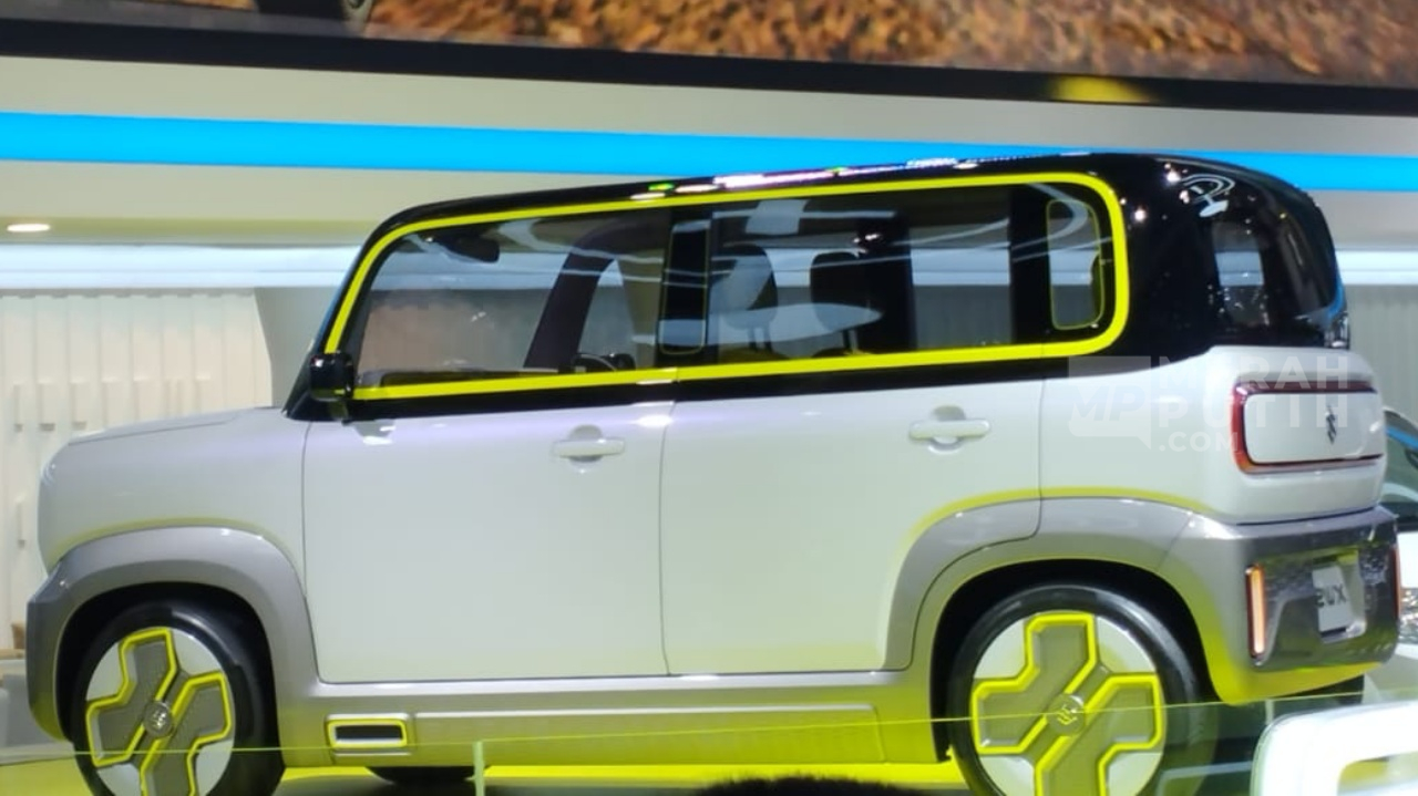 Suzuki Pamerkan Mobil Listrik eWX di IIMS 2025