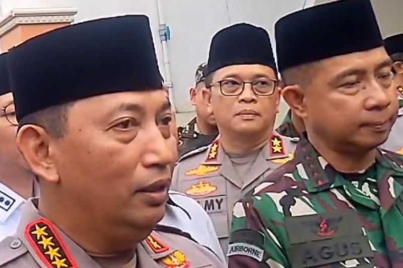 Kapolri dan Panglima Kunjungi Rumah Polisi Korban Penembakan Saat Bubarkan Sabung Ayam di Lampung
