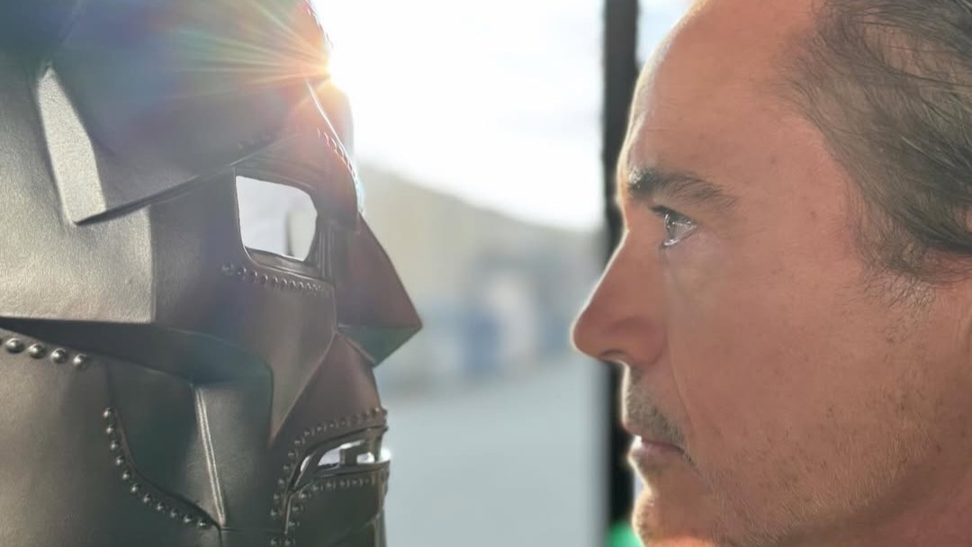 Transformasi dari Iron Man ke Doctor Doom, Marvel Salut akan Totalitas Robert Downey Jr.