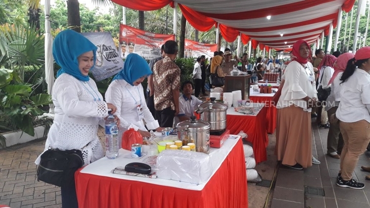 6.000 Porsi Kuliner Nusantara Dibagikan Gratis di Balai Kota
