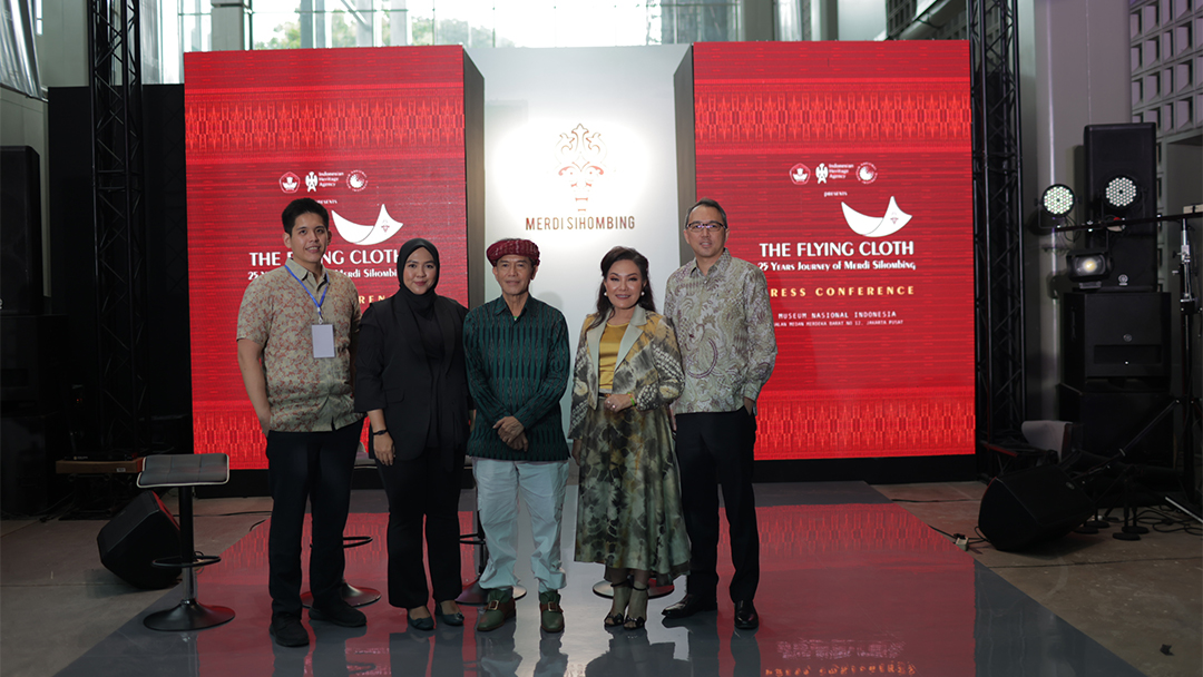 The Flying Cloth, Perayaan Kreatif 25 Tahun Karier Merdi Sihombing di Dunia Fesyen