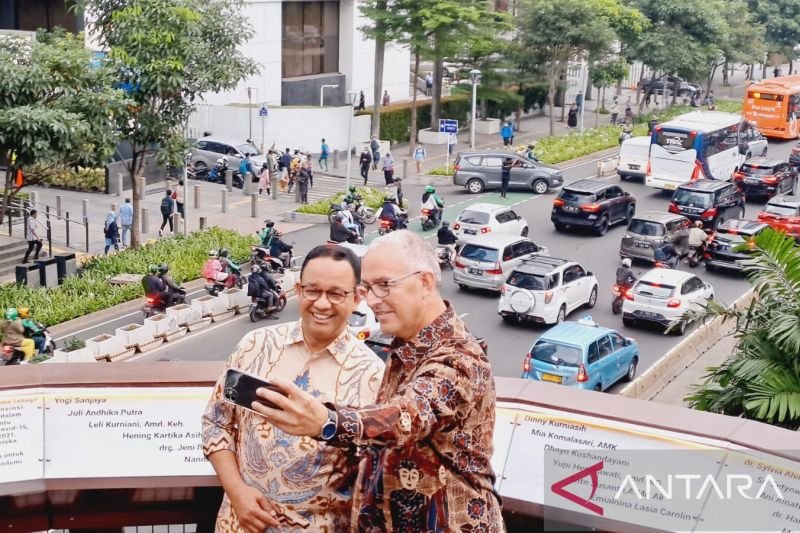 Anies Sebut Wali Kota Rotterdam Keliling Jakarta dengan Jalan Kaki