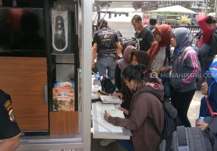 Perpus Keliling Polres Jakpus, Cara Jitu Tangkal Tawuran Kampung