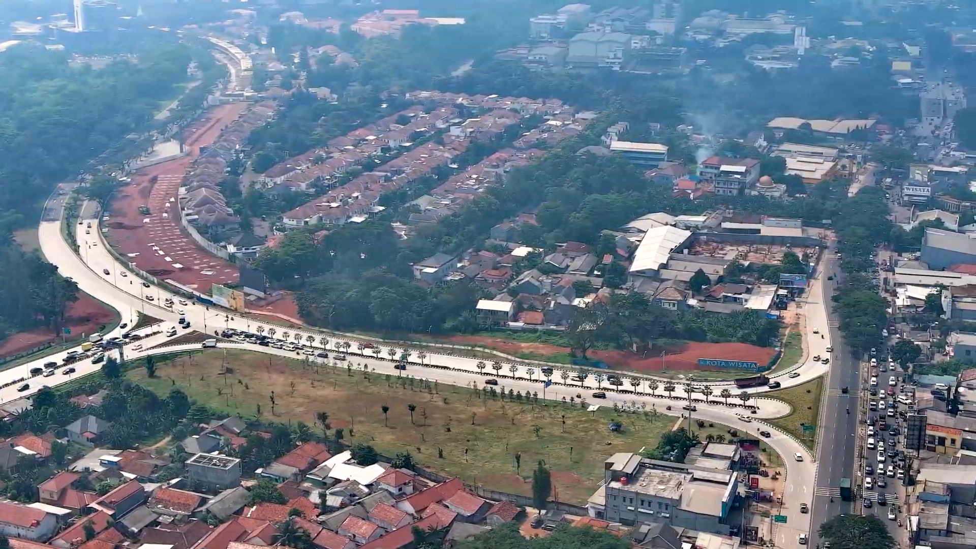 JTTC memudahkan mobilitas dan aksesibilitas warga Kota Wisata Cibubur
