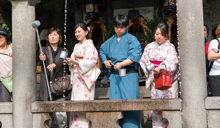 Jalan-Jalan Beda di Bagian Lain Jepang