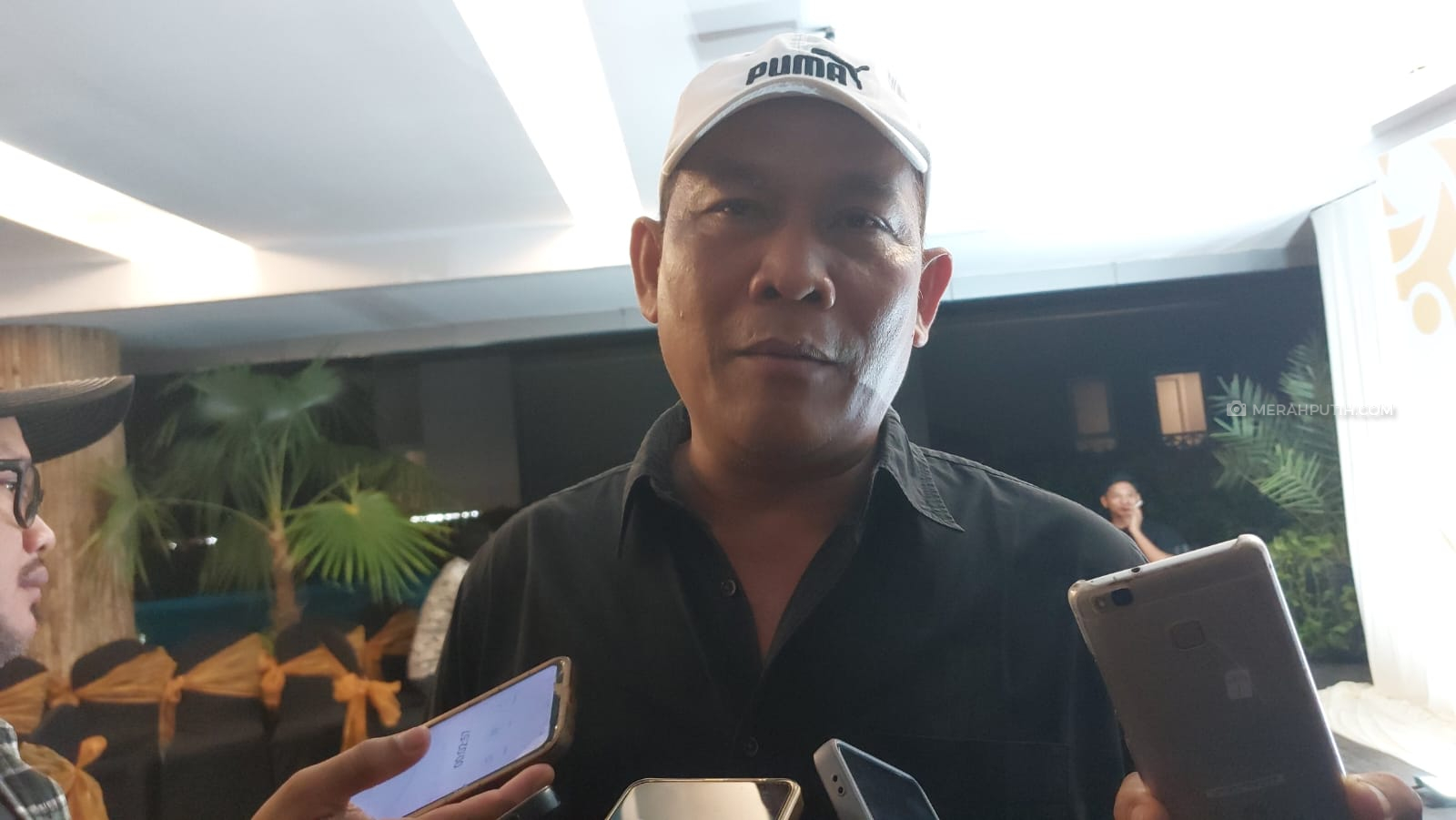 TKD Prabowo-Gibran Solo Gelar Nobar Debat Capres-Cawapres di Kantor Sekretariat