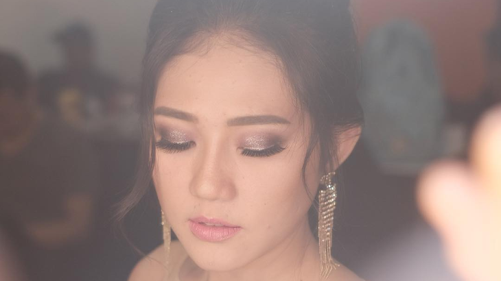 Sebelum Via Vallen, 4 Pedangdut ini Lebih Dulu Melangkah ke Bisnis Kue Kekinian