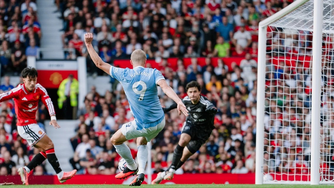 Blunder VAR di Derby Manchester, Matt Donohue Dicoret dari Penugasan Premier League 2026/27