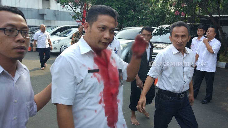 Usai Penyerangan Kemendagri, Tiga Orang Luka Parah