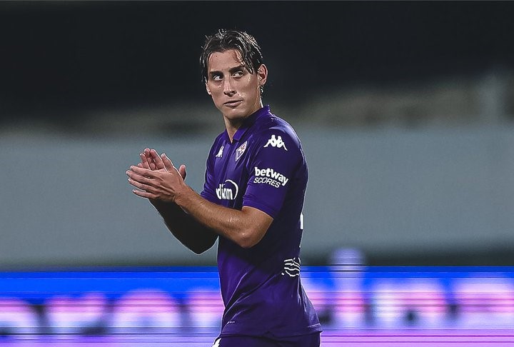 Fiorentina Informasikan Perkembangan Edoardo Bove yang Kolaps saat Bentrok dengan Inter
