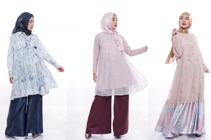 Koleksi "Bias" Ria Miranda melalui pergelaran fesyen "Raya Stream Fest" yang disiarkan dalam laman YouTube, Rabu (20/5/2020). (Foto: ANTARA/Ria Miranda)