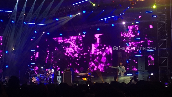 Sheila On 7 Buat Malam Minggu Synchronize Fest 2018 Penuh Cinta