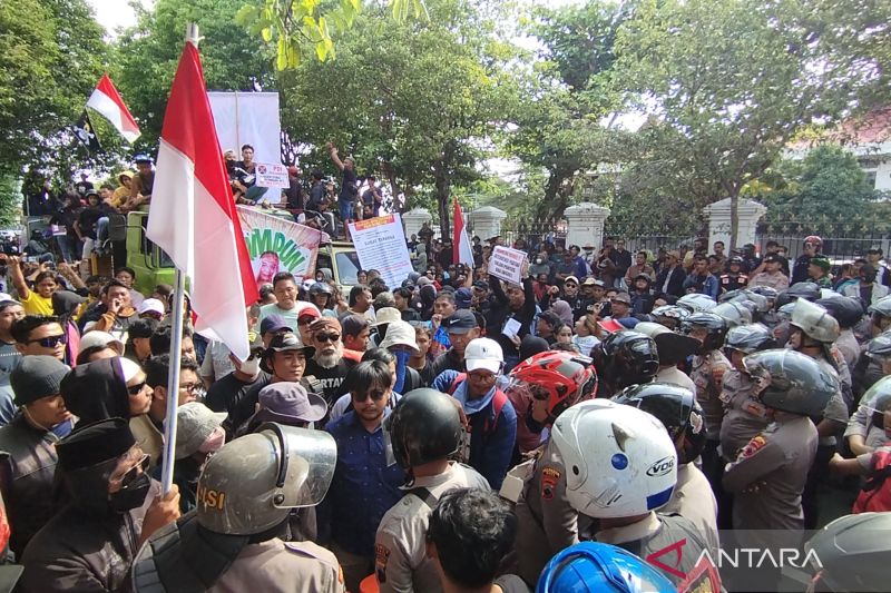 Warga Pati Kembali Gelar Demo, Dorong Pemakzulan Sudewo dari Kursi Bupati