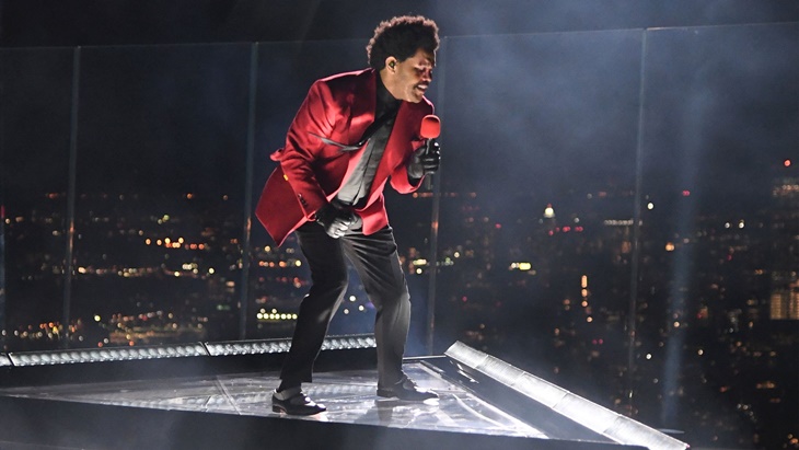 Membuka MTV VMA 2020, The Weeknd Tampil 300 Meter di Atas Kota New York