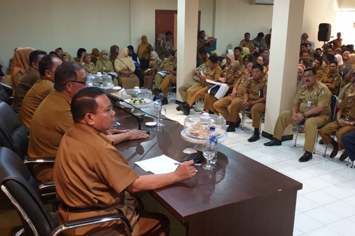 ASN lingkup Pemerintah Kota Parepare yang tidak hadir saat upacara Hari Kesadaran Nasional (HKN) pada 17 Oktober lalu di Ruang Data Kantor Wali Kota Parepare, Selasa (29/10/2019) FOTO/HO/Humas Pemkot Pare-pare