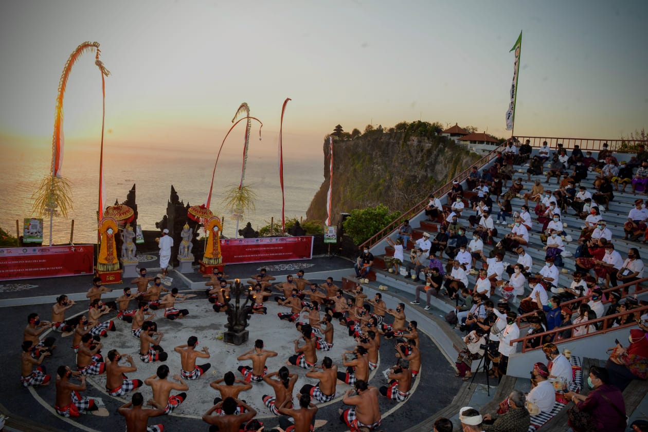 Pembukaan Wisata Bali Bagi Asing Harus Hati-hati - MerahPutih