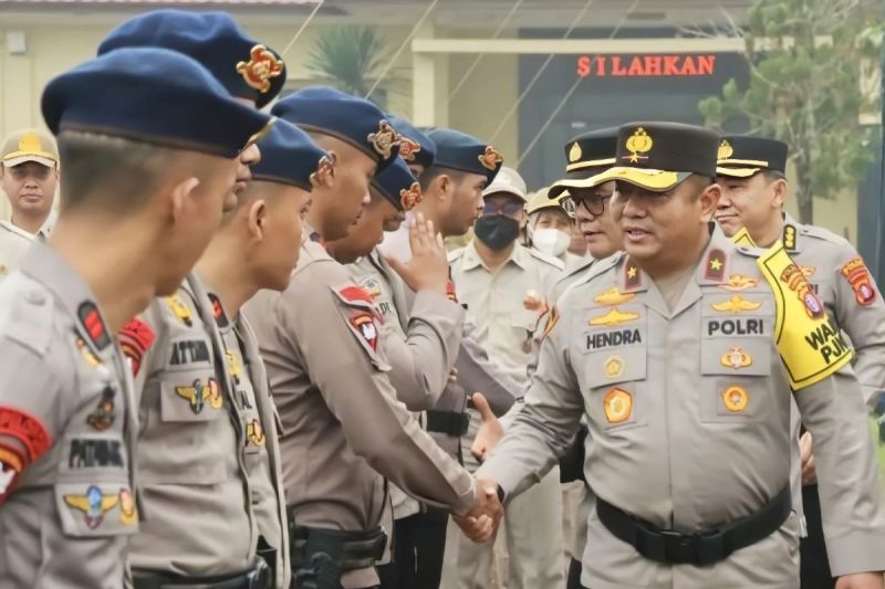 Mabes Polri Kirim 105 Personel BKO Buat Padamkan Karhutla di Palangkaraya dan Taman Nasional Tanjung Puting