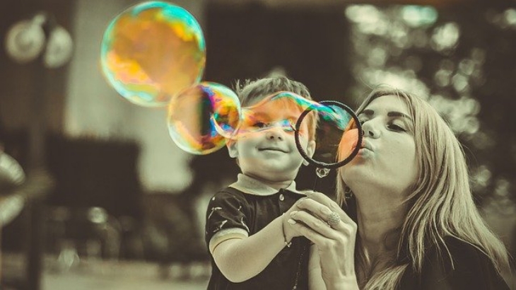 Kedekatan Anak dan Ibu bisa Hindari Perilaku Negatif