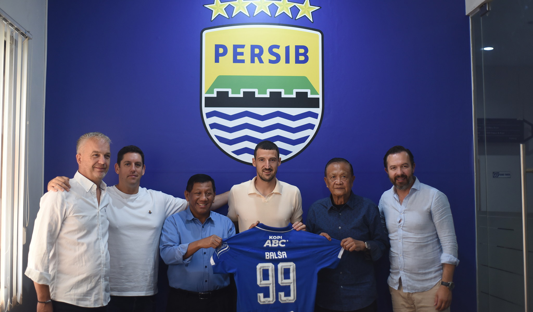 Balsa Sekulic Melobi Luka Menalo soal Nomor Punggung di Persib Bandung