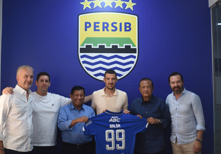 Balsa Sekulic Melobi Luka Menalo soal Nomor Punggung di Persib Bandung