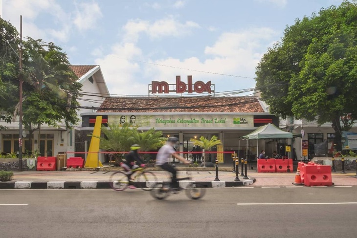 M Bloc space