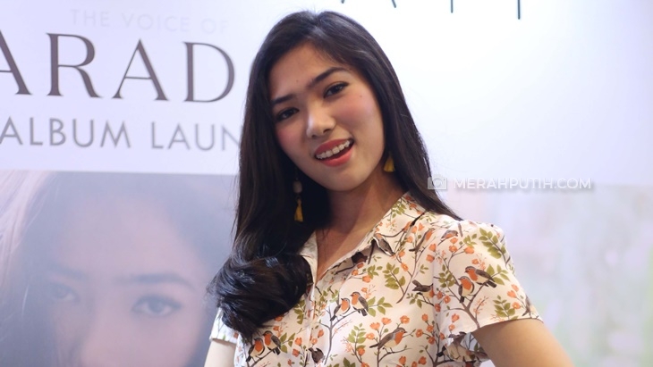Lagu 'Terpesona' Kisah Cinta Monyet Isyana Sarasvati