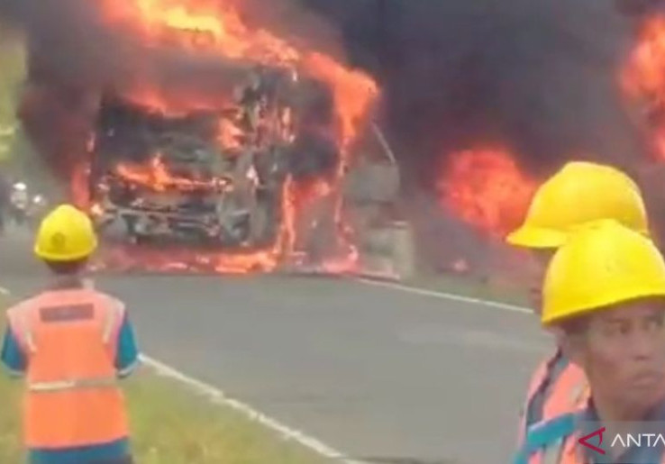 Baru 10 dari 16 Korban Tewas Adu Banteng Bus ALS Terindentifikasi, Ini Nama-Namanya!