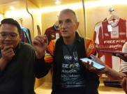 Abaikan Tekanan Suporter, Coach Milo Targetkan Persis Finis Terbaik Liga 1