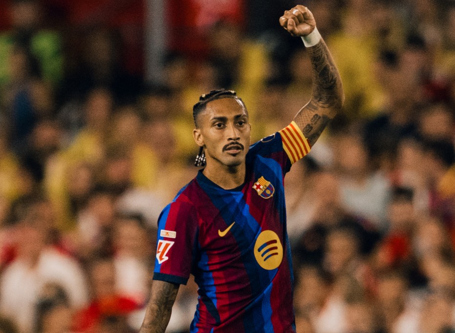 Hansi Flick Ungkap Kunci Comeback Barcelona di Markas Sevilla