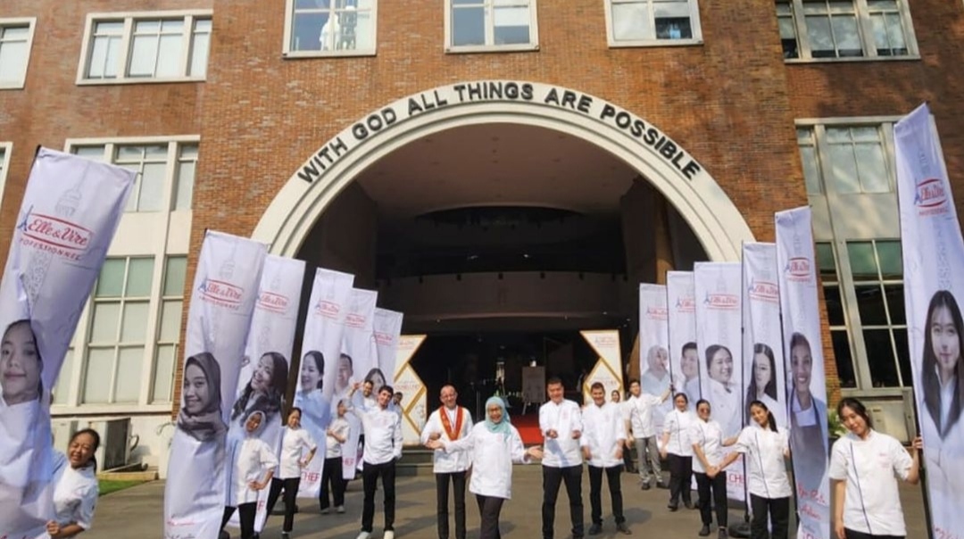 3 Pemenang 'Young Chef Competition 2024' Buktikan Hidangan Penutup Terbaik