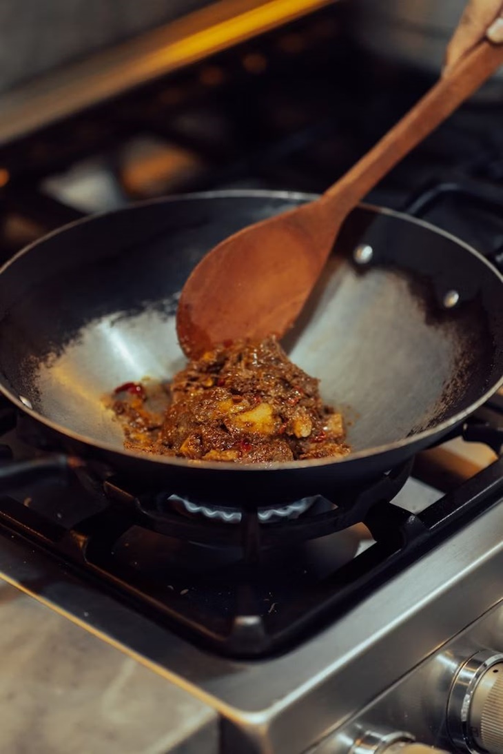 Chef Stefu Bagikan Tips Olah Daging Kurban