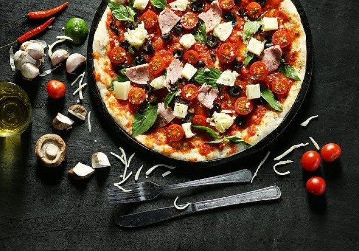 Franchise Terbesar Pizza Hut dan Wendy's di AS Bangkrut Karena COVID-19