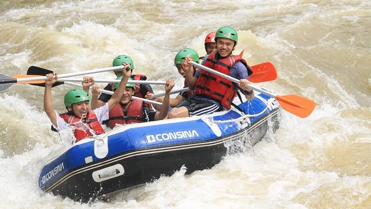 Tiga Petualangan Rafting Terbaik di Indonesia, Berani Pacu Adrenalin?