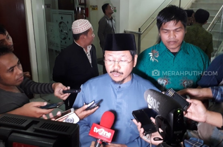 Anggota HTI Dipersekusi Pemerintah, Ismail Pertanyakan Tersangka Koruptor Pimpin Sidang