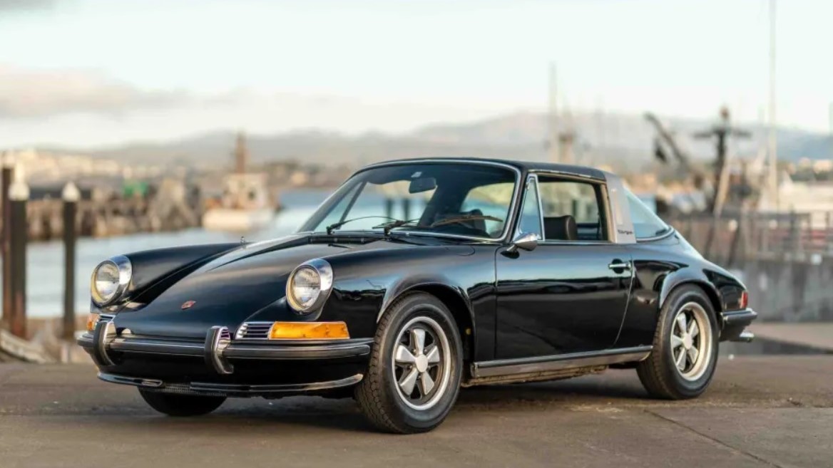 Porsche 911 1972 Eks Bintang Star Wars Ewan McGregors Dilelang 