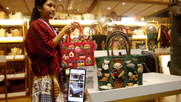 Deretan Produk UMKM Meriahkan Gelaran Karya Kreatif Indonesia 2024