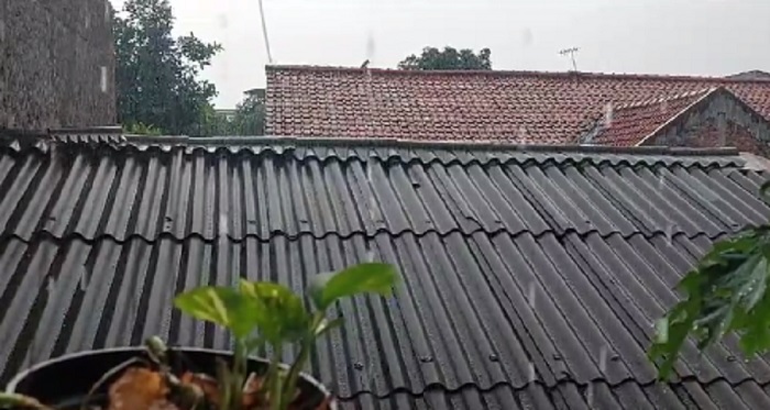 Cuaca Jakarta Diprakirakan Hujan pada Rabu (20/9) Siang