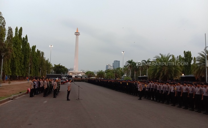 Apel Gabungan TNI-Polri untuk pengamanan Reuni 212 di Monas