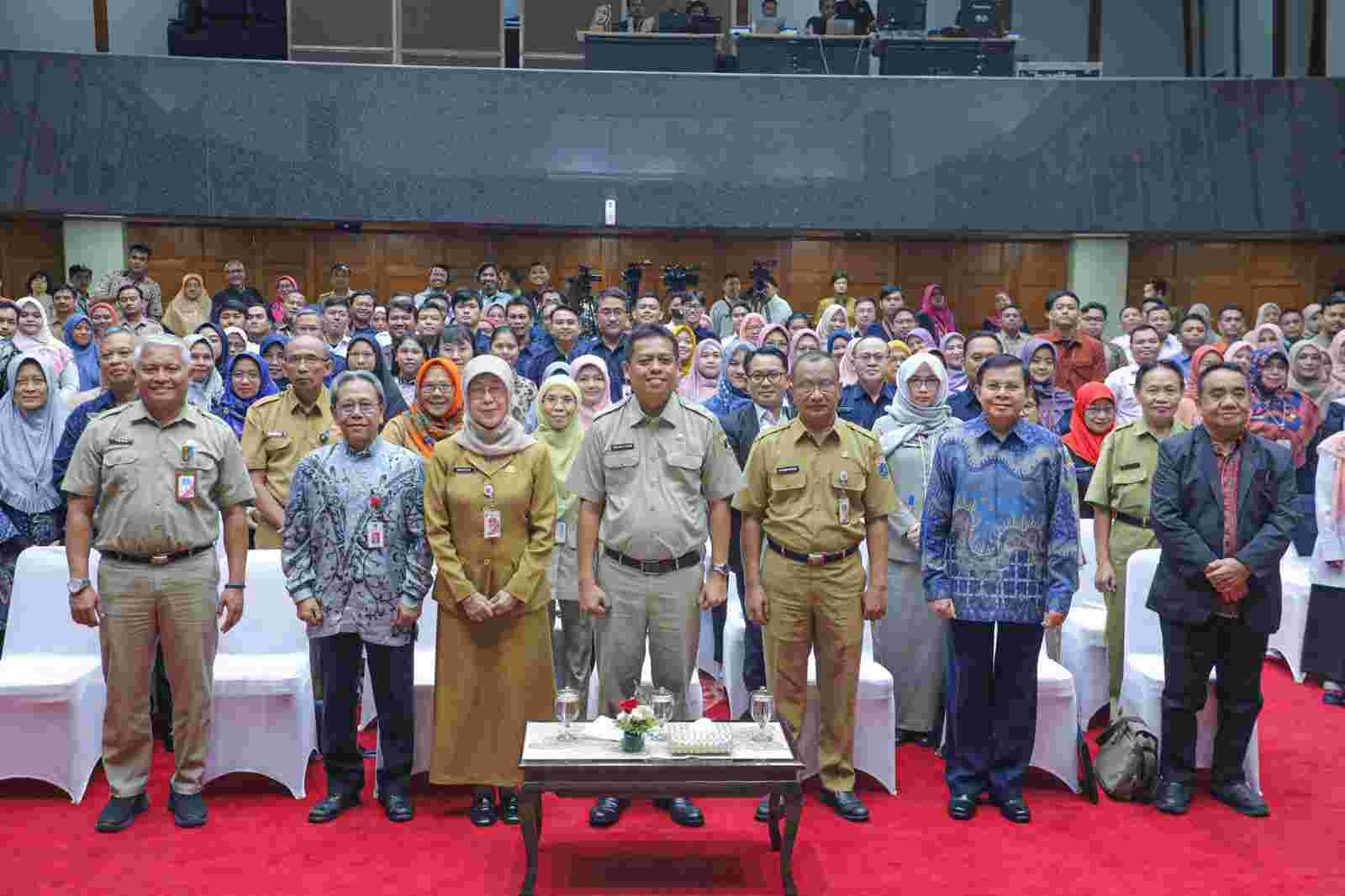 Pemprov DKI Minta Guru Punya Jaringan Perusahaan untuk Masa Depan Anak Didiknya
