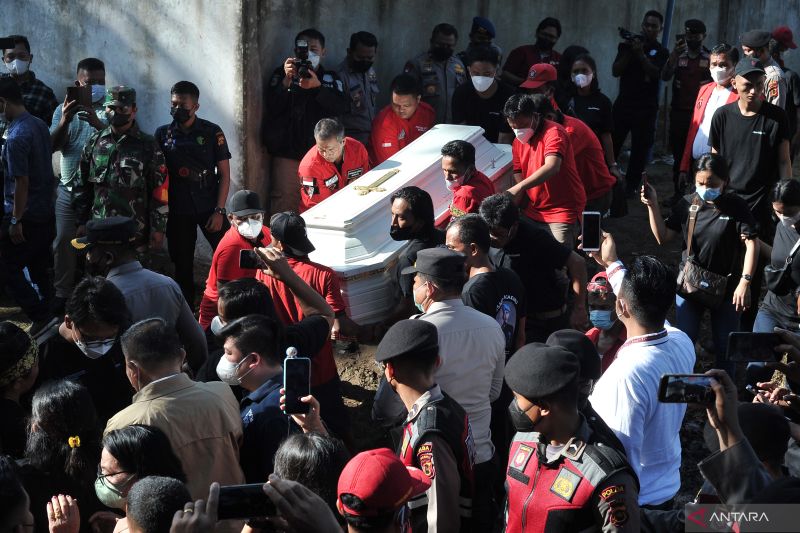 Masyarakat Diminta Tunggu Hasil Kerja Tim Investigasi Kasus Brigadir J