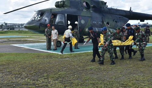 Evakuasi korban pembantaian KKB Papua