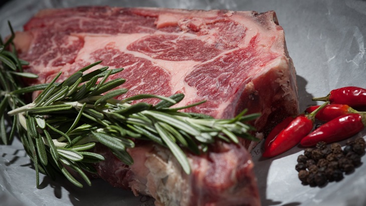 Ingin Simpan Daging di Freezer? Ini Caranya Biar Awet