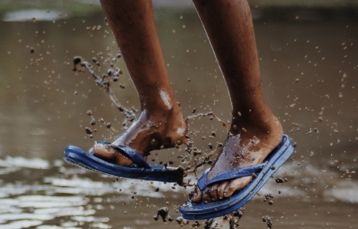 Agar Sandal Jepit Karet Putus Tak Terbuang Percuma